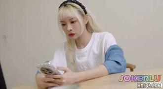  兄妹之間不倫禁忌誘惑理性與情感之間的矛盾一步步引導心智未成熟的哥哥感受人生第一次的噴射 香月遙衣